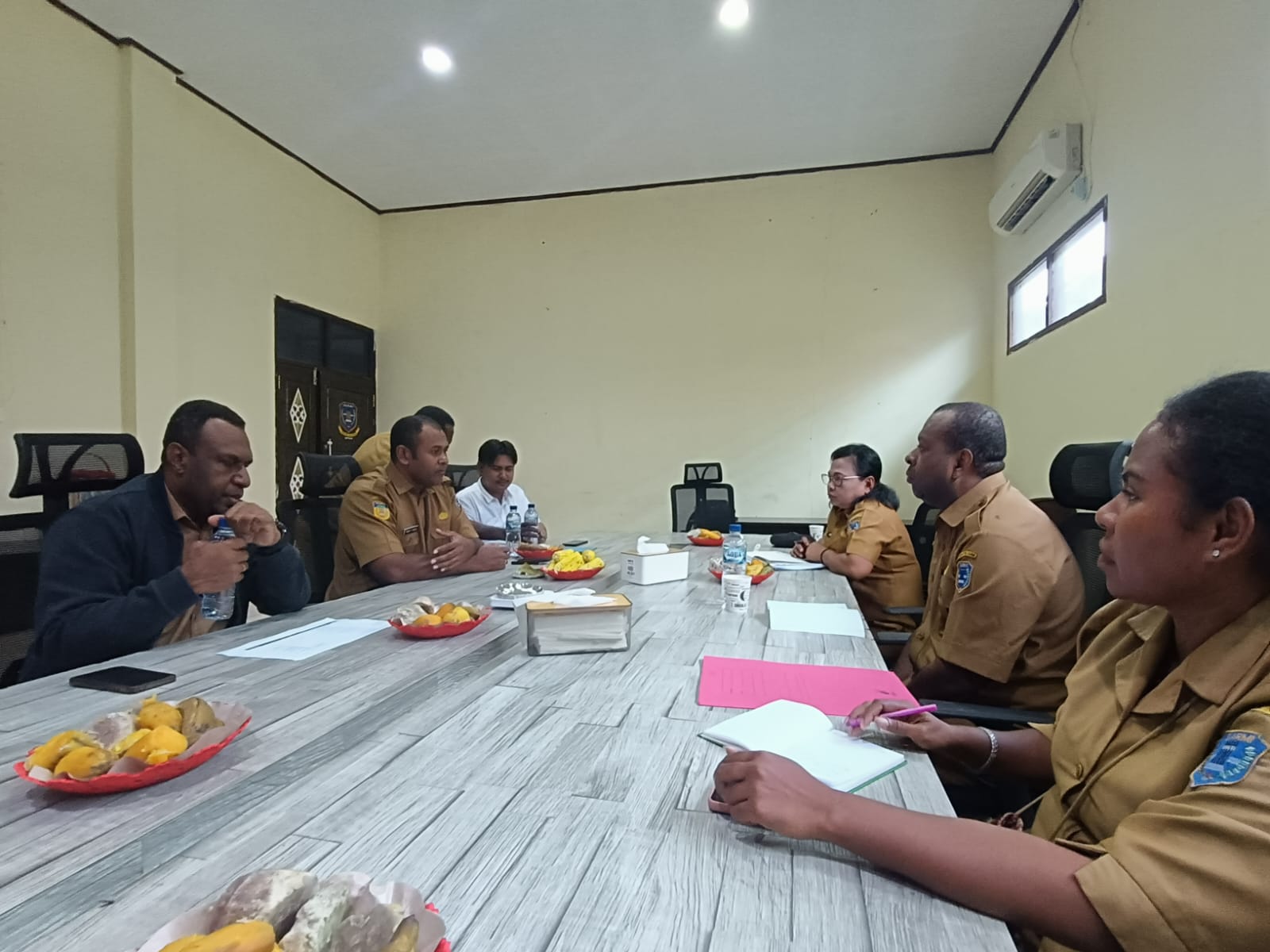 BPKAD GELAR RAPAT KERJA KEGIATAN PEMUTAKHIRAN DATA APARATUR SIPIL NEGARA ( ASN ) PEMERINTAH KABUPATEN SARMI